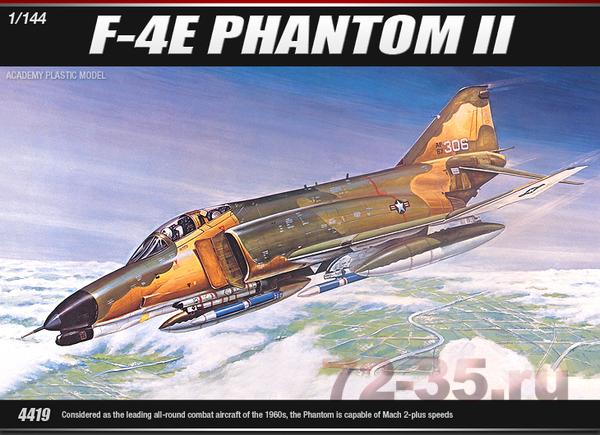 Самолет F-4E PHANTOM II