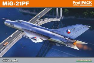 Истребитель МиГ-21ПФ (ProfiPACK)