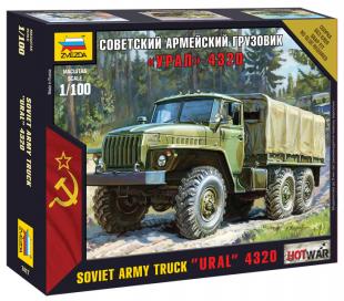 Советский армейский грузовик "Урал" 4320