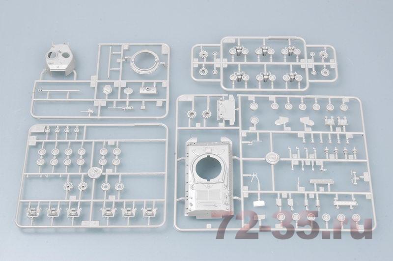 Танк M4A3Е8 (траки Т66) tr07225_4.jpg